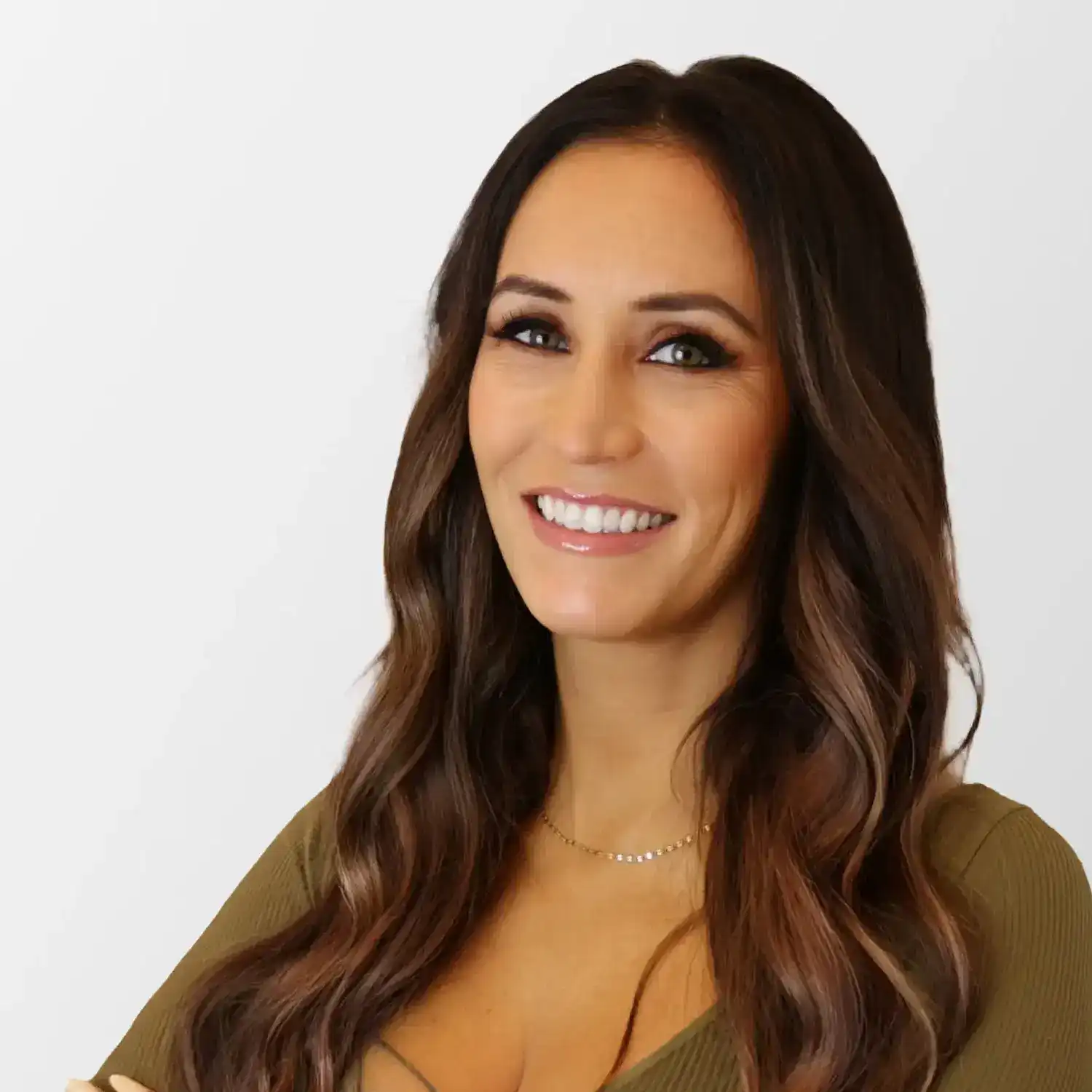 Portrait of Wendy, a professional stylist at Chromatique Salon, showcasing their expertise and style.